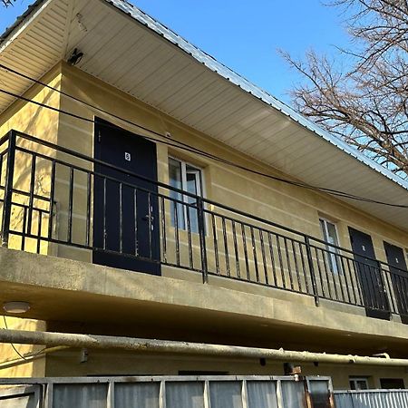 Гостевой Дом Guest Of Almaty Eksteriør bilde